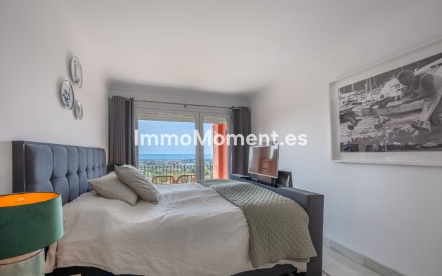 Resale - Apartment - Benahavís - Monte Halcones