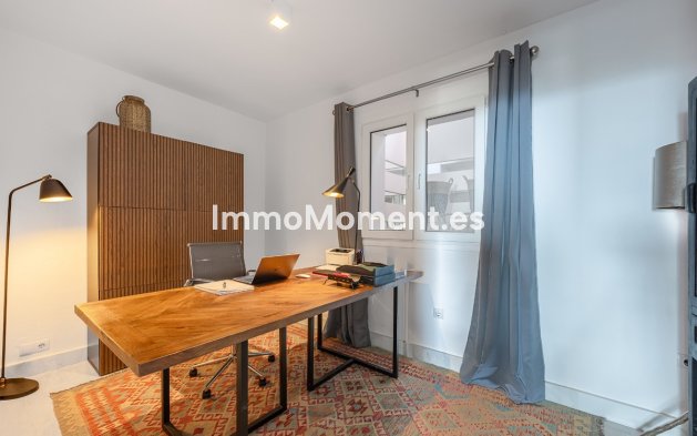 Resale - Apartment - Benahavís - Monte Halcones
