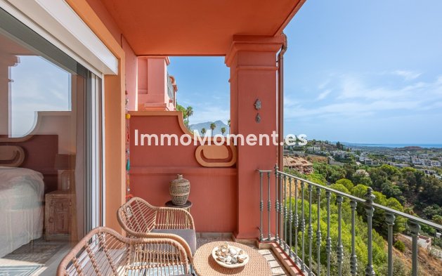Resale - Apartment - Benahavís - Monte Halcones