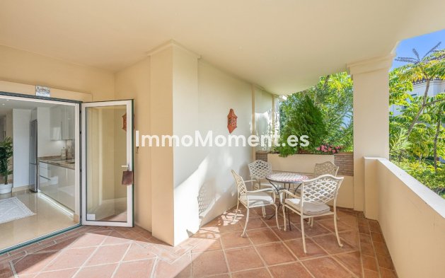 Resale - Apartment - Benahavís - Benahavís Centro