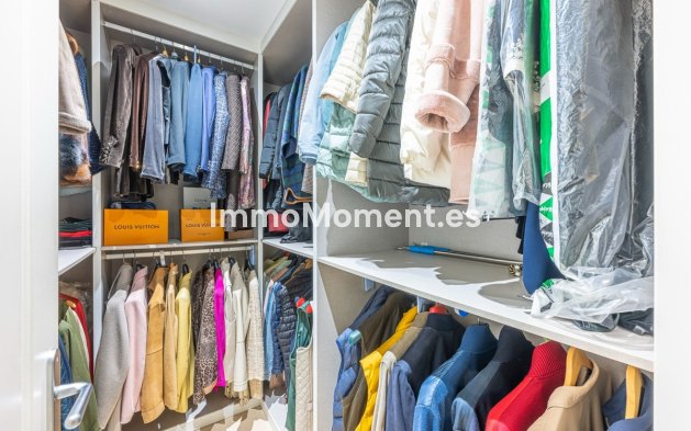 Resale - Apartment - Benahavís - Benahavís Centro