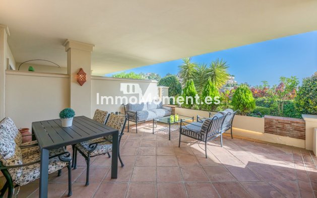 Resale - Apartment - Benahavís - Benahavís Centro