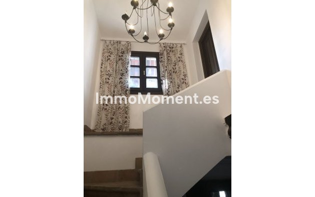 Wiederverkauf - Landhaus - Estepona  - Estepona Centro