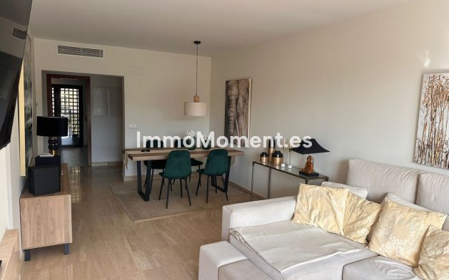 Revente - Appartement - Estepona  - Estepona Centro