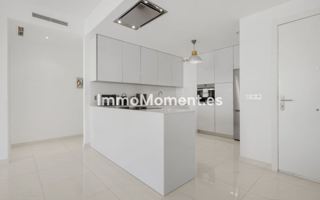 Wiederverkauf - Wohnung - Estepona  - New Golden Mile