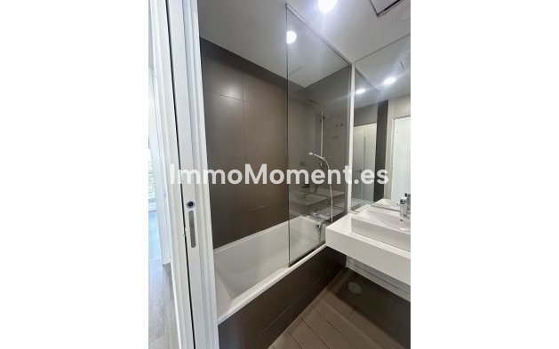 Wiederverkauf - Wohnung - Estepona  - Cancelada