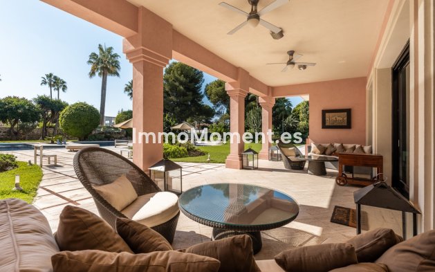 Revente - Villa - Estepona  - Estepona Centro
