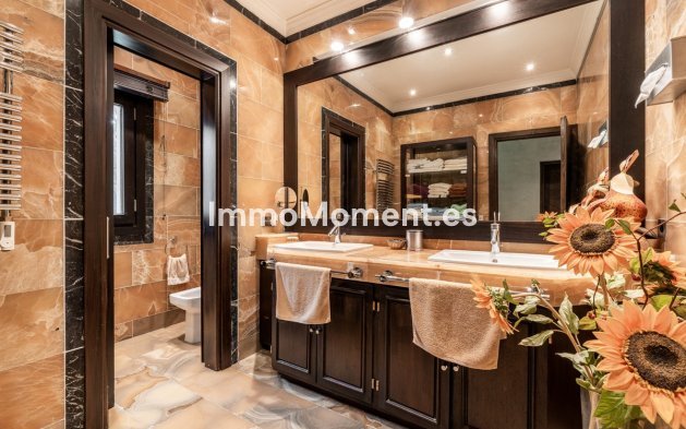 Revente - Villa - Estepona  - Estepona Centro