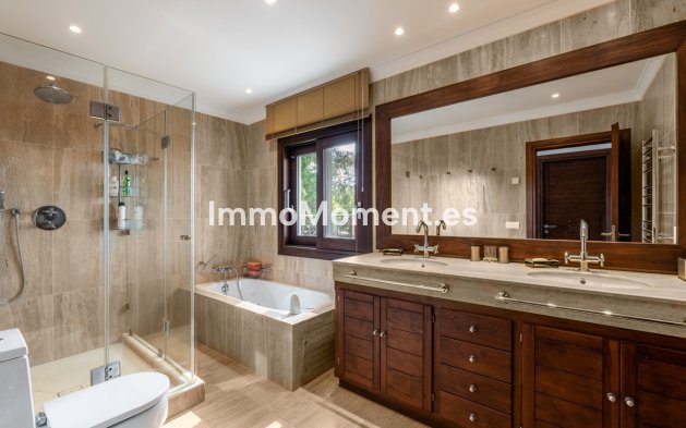 Revente - Villa - Estepona  - Estepona Centro