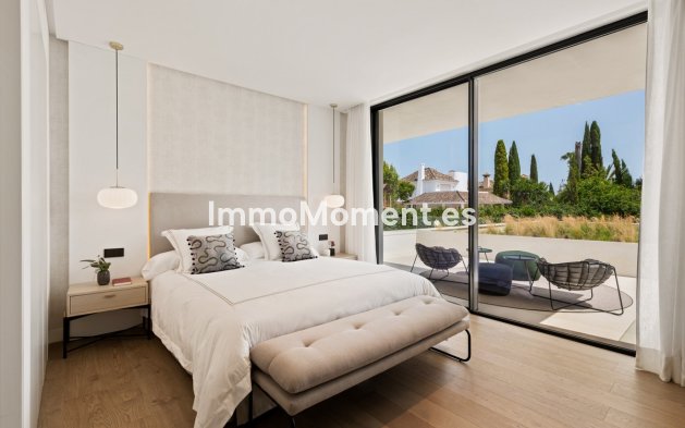 Wiederverkauf - Villa - Marbella - Nueva Andalucía