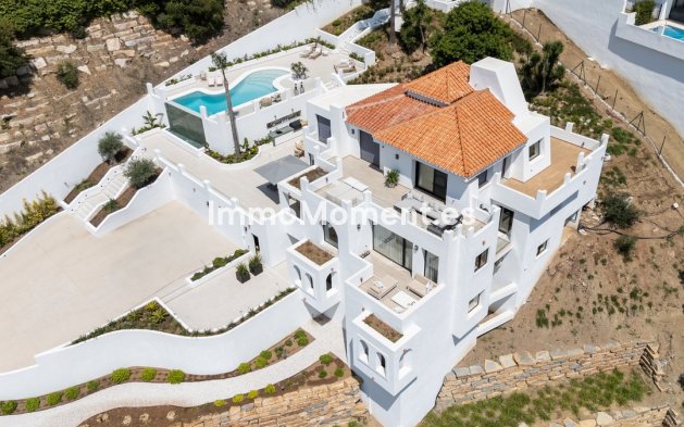 Wiederverkauf - Villa - Marbella - Nueva Andalucía