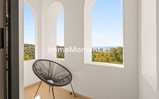 Wiederverkauf - Villa - Marbella - Nueva Andalucía