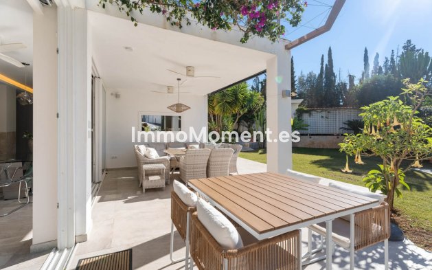 Resale - Villa - Marbella - El Rosario