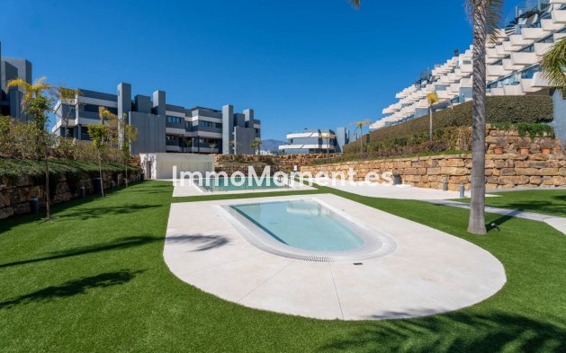 Resale - Apartment - Estepona - Estepona Centro