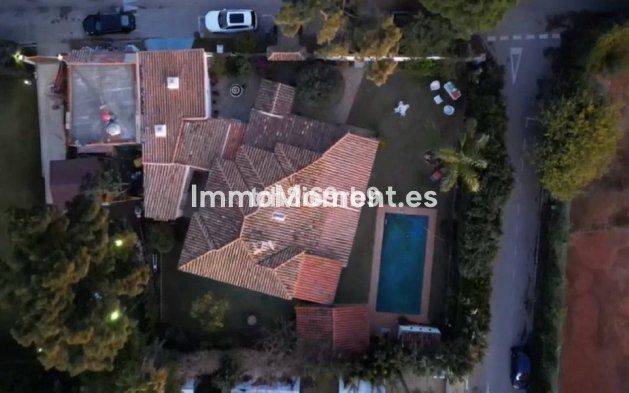 Bestaande woning - Villa - Estepona  - New Golden Mile