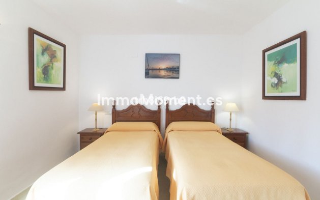Reventa - Apartamento - Estepona  - Estepona Centro