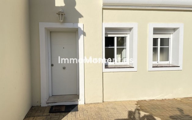 Resale - Villa - Estepona - New Golden Mile