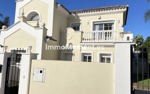 Resale - Villa - Estepona - New Golden Mile