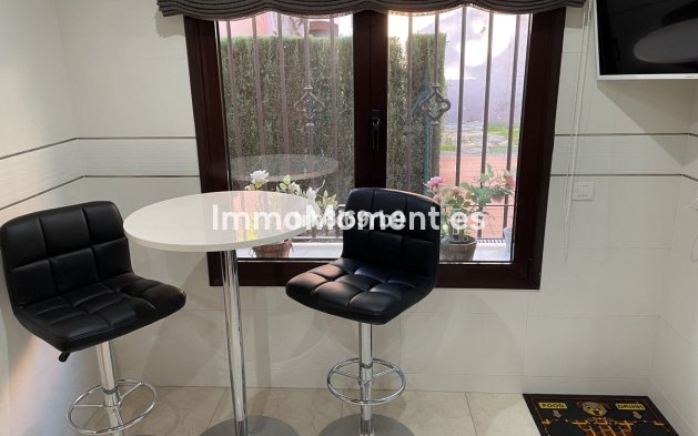 Wiederverkauf - Villa - Estepona  - Estepona Centro