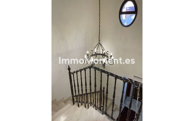 Wiederverkauf - Villa - Estepona  - Estepona Centro