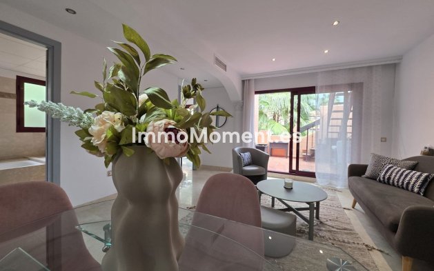 Revente - Appartement - Estepona  - Estepona Centro