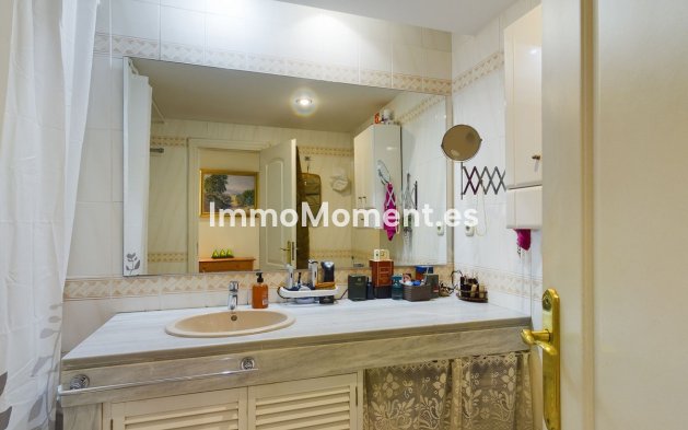 Resale - Apartment - Marbella - Elviria