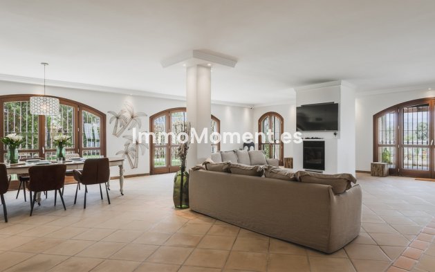 Bestaande woning - Villa - Estepona  - Estepona Centro