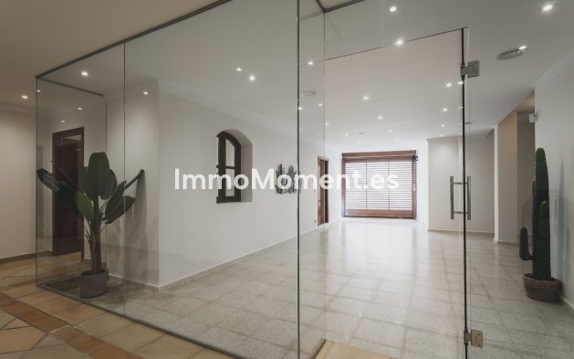 Bestaande woning - Villa - Estepona  - Estepona Centro