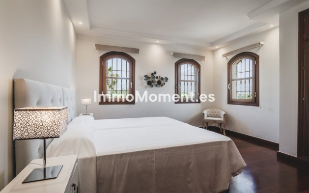 Bestaande woning - Villa - Estepona  - Estepona Centro