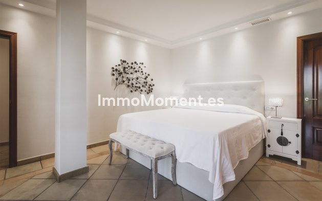 Bestaande woning - Villa - Estepona  - Estepona Centro