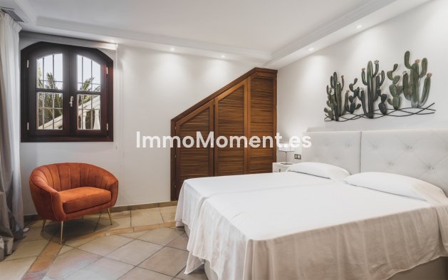 Bestaande woning - Villa - Estepona  - Estepona Centro