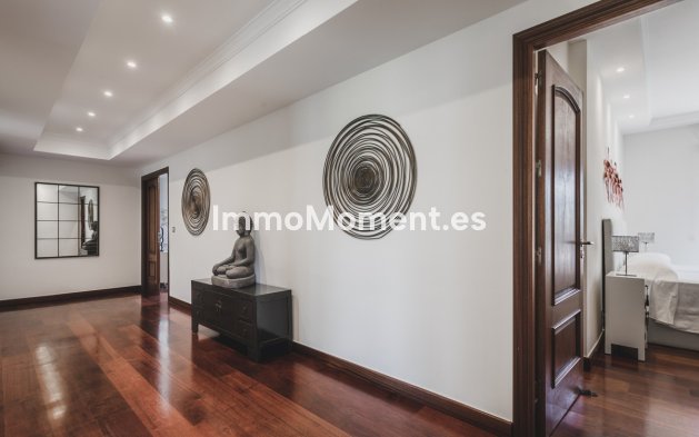 Bestaande woning - Villa - Estepona  - Estepona Centro