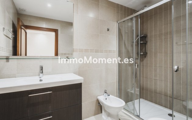 Bestaande woning - Villa - Estepona  - Estepona Centro