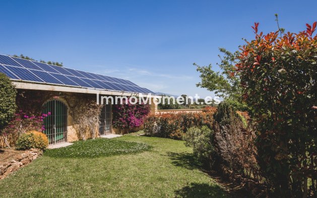 Bestaande woning - Villa - Estepona  - Estepona Centro