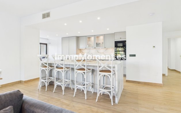 Revente - Appartement - Manilva - La Duquesa