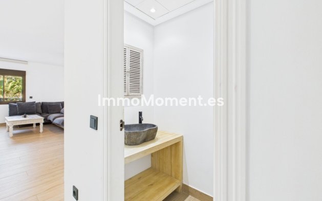 Revente - Appartement - Manilva - La Duquesa