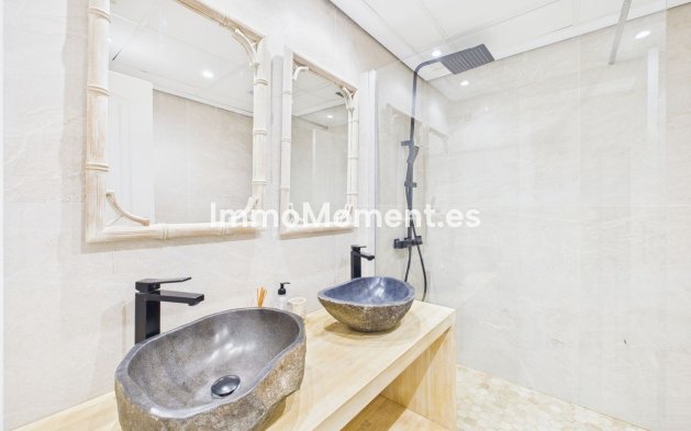 Revente - Appartement - Manilva - La Duquesa