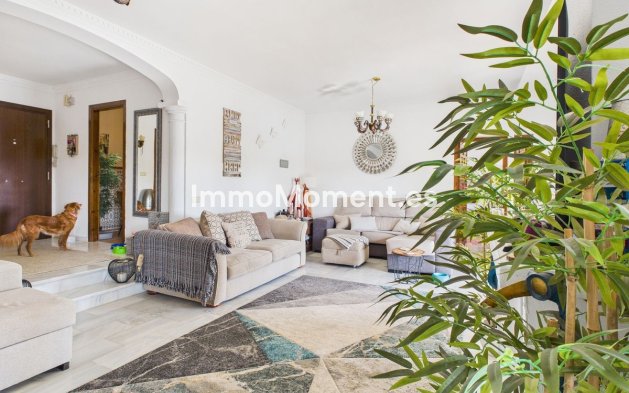 Revente - Villa - Estepona  - Estepona Centro