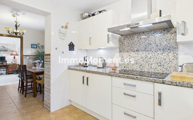 Revente - Villa - Estepona  - Estepona Centro