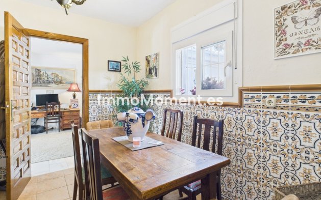 Revente - Villa - Estepona  - Estepona Centro