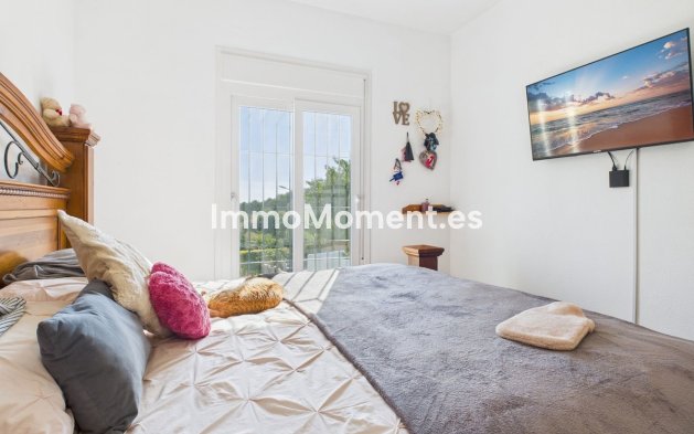 Revente - Villa - Estepona  - Estepona Centro