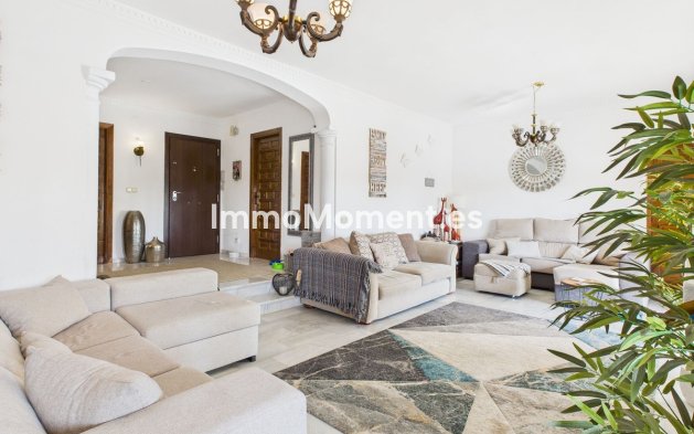 Revente - Villa - Estepona  - Estepona Centro