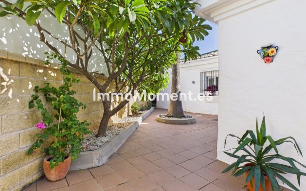 Revente - Villa - Estepona  - Estepona Centro