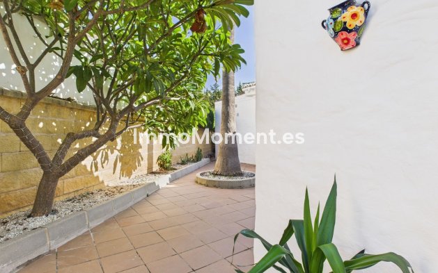 Revente - Villa - Estepona  - Estepona Centro
