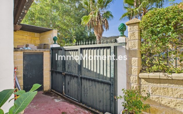 Revente - Villa - Estepona  - Estepona Centro