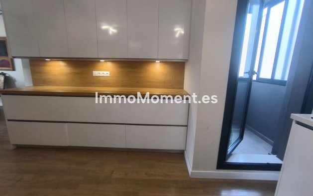 Wiederverkauf - Wohnung - Estepona  - Estepona Centro