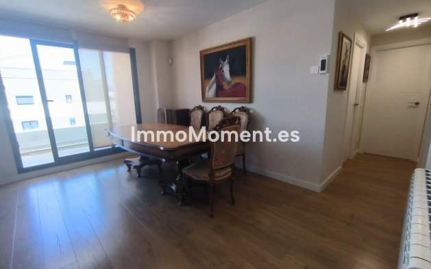 Wiederverkauf - Wohnung - Estepona  - Estepona Centro