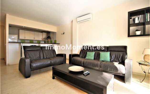 Wiederverkauf - Wohnung - Estepona  - Estepona Centro