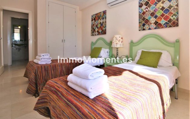 Wiederverkauf - Wohnung - Estepona  - Estepona Centro