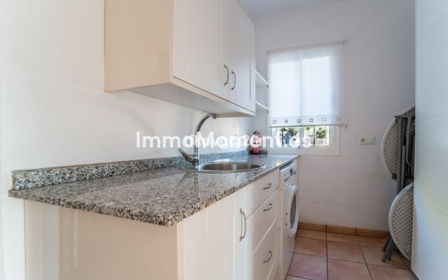 Bestaande woning - Villa - Estepona  - Estepona Centro